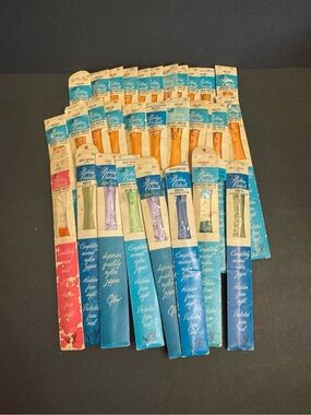 Belding Corticelli Vintage Zippers Lot Of 30 Sizes Colors NOS NEW Dress Neckline